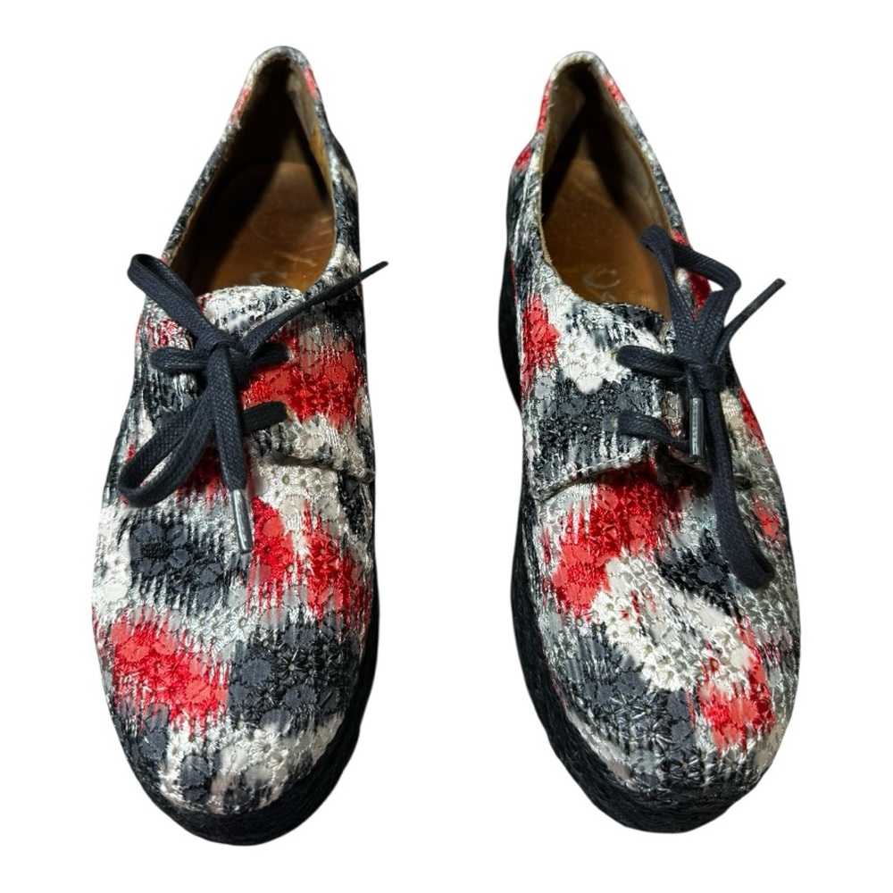Jeffrey Campbell Homage Platform Sneakers Raffia Eyelet Floral Red Black Size 8
